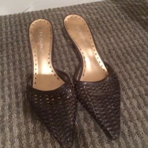 Brown Mules. Women Shoes